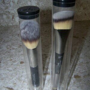 It Heavenly Luxe Makeup Brush Duo